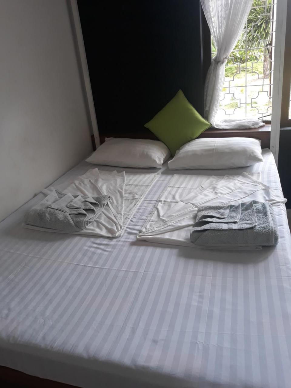 Coco Hostels - Weligama Esterno foto