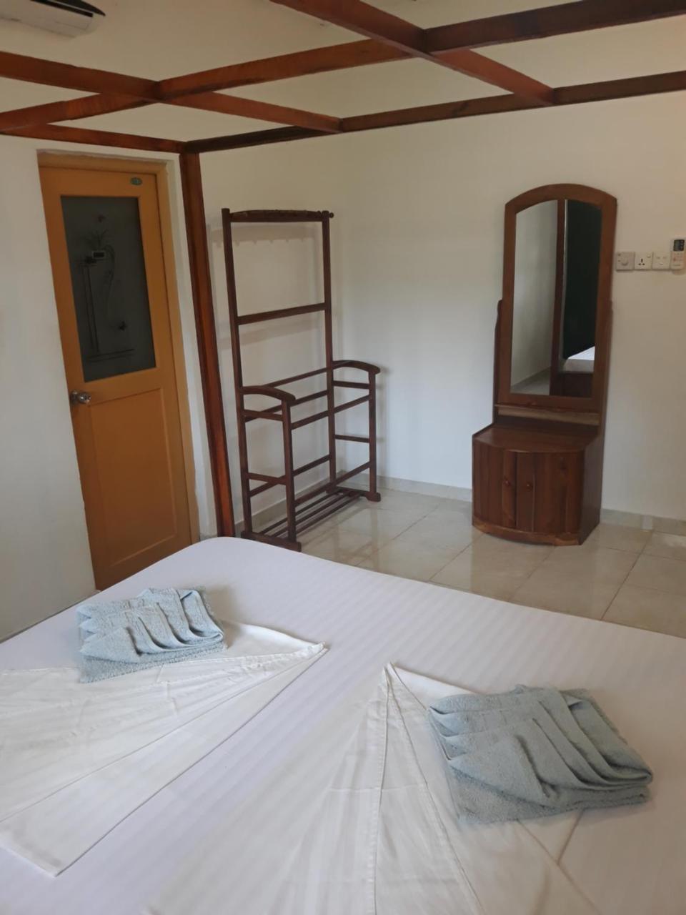 Coco Hostels - Weligama Esterno foto