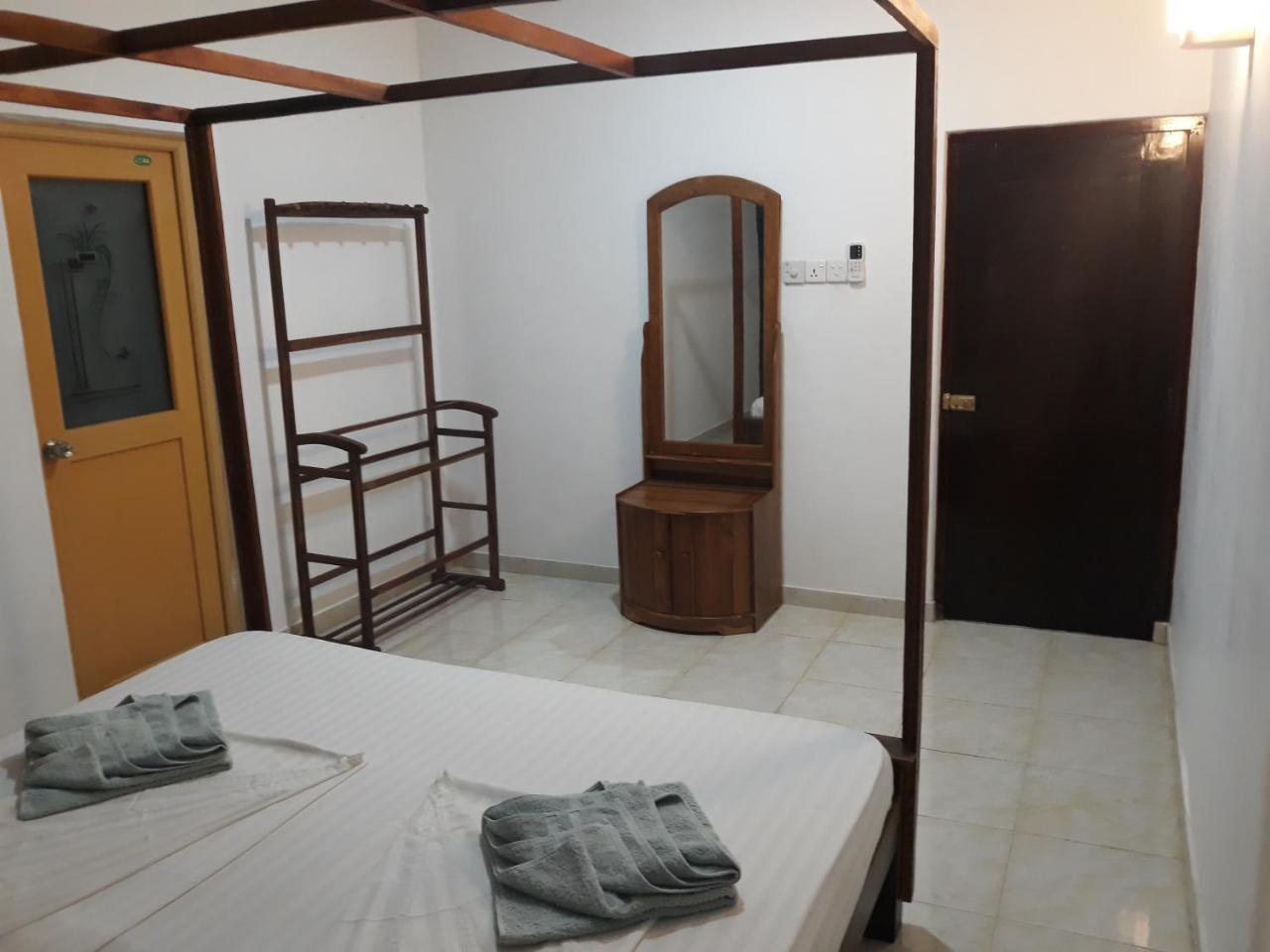 Coco Hostels - Weligama Esterno foto