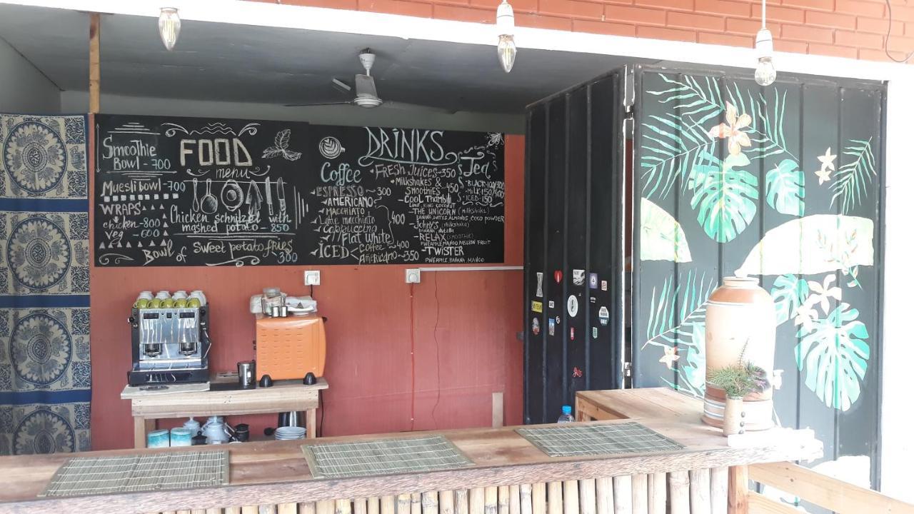 Coco Hostels - Weligama Esterno foto